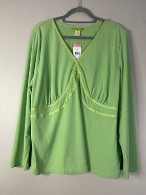 Sigrid Olsen Light Green V-Neck Long Sleeve Top